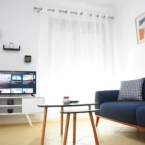 https://click-apartments-tirana.albaniahotels.org